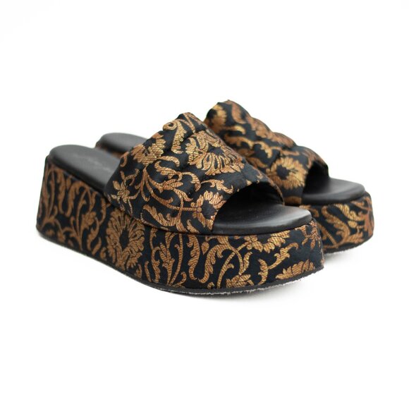 Free People Almost Paradise Brocade Platform Shoes 39 Black Gold Boho Chunky - Picture 2 of 13